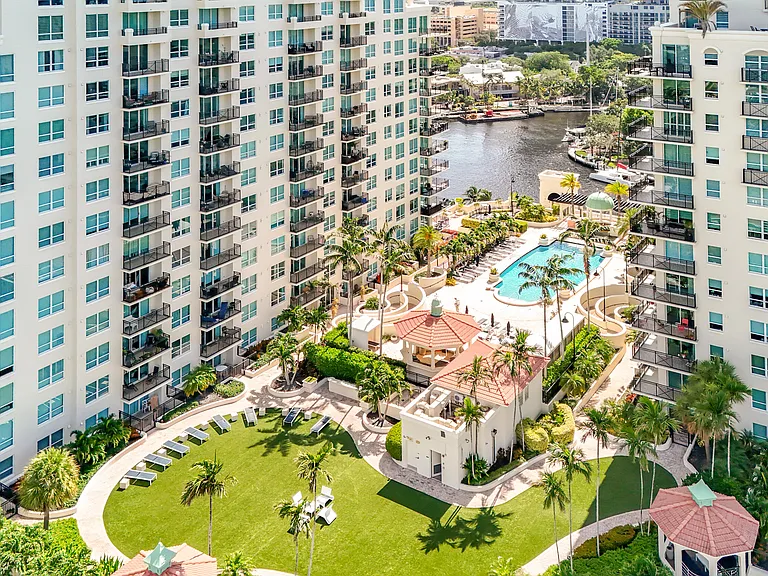 610 W Las Olas Blvd #1819N — Photo 84