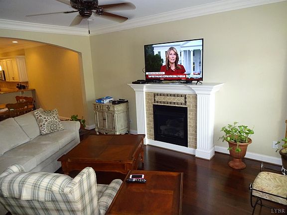 3rd image of 210 Meridian St Lot 24