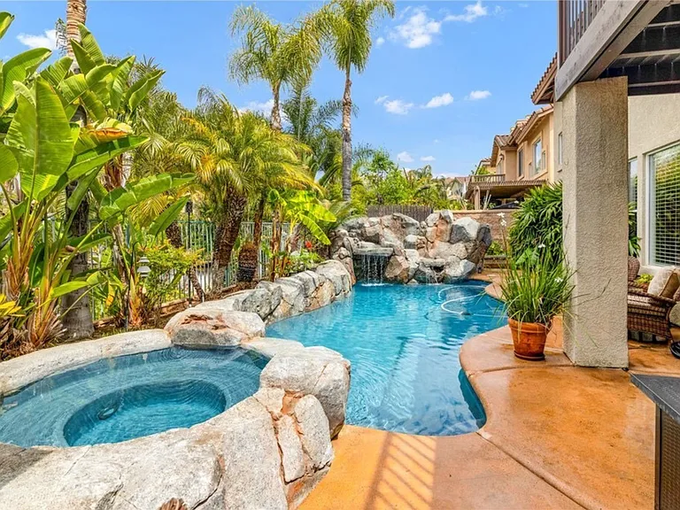 27320 Ocean Dunes St — Photo 39
