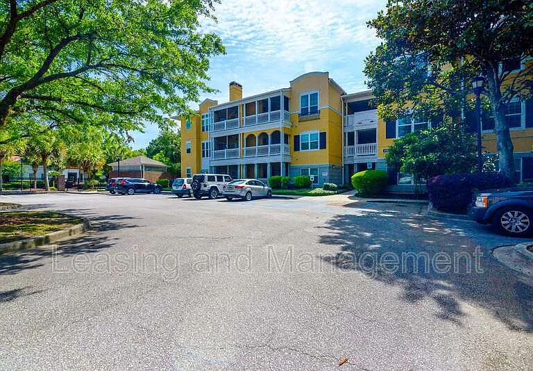 1035 Telfair Way — Photo 25