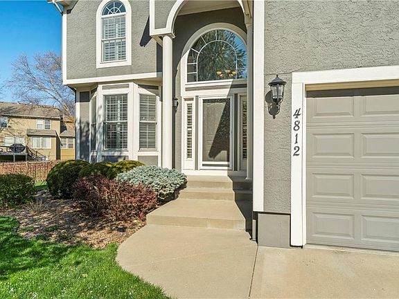 4th image of 4812 W 158th Pl