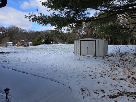 2nd image of 11914 Davisburg Rd