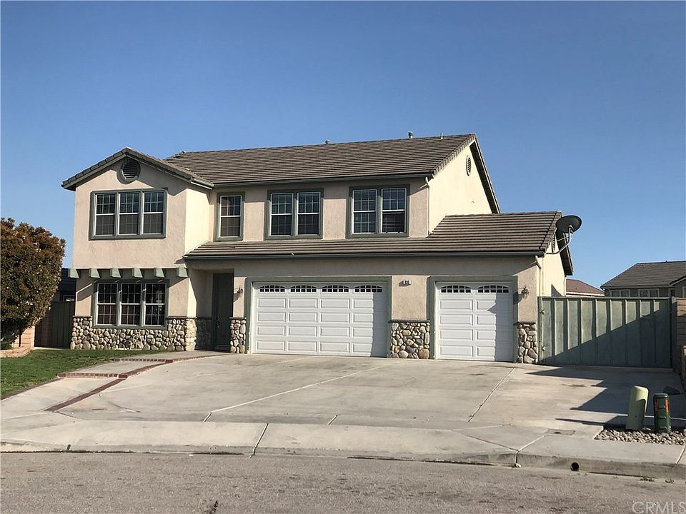 1st image of 930 Tucson Ct