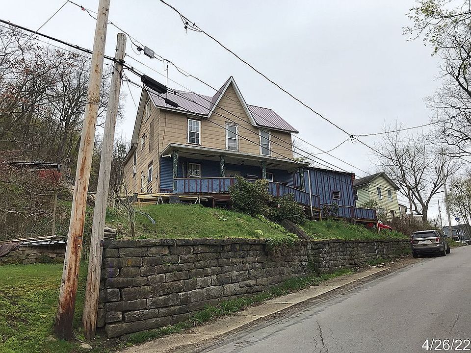 2nd image of 14 Oak Grove St