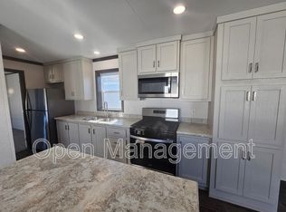 700 S 12th St LOT 17, Bismarck, ND 58504