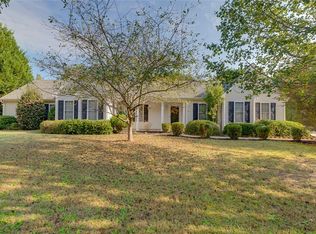 201 Haynie Dr, Belton, SC 29627