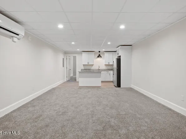 508 E Main St #208, Elizabeth City, NC 27909