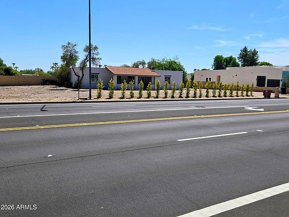 2nd image of 8601 E Cactus Road