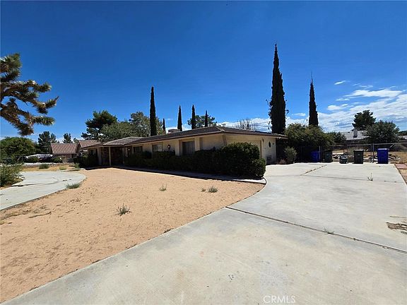 2nd image of 20239 Osseo Rd