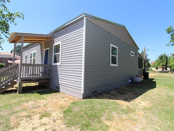 2nd image of 218 6th Ave