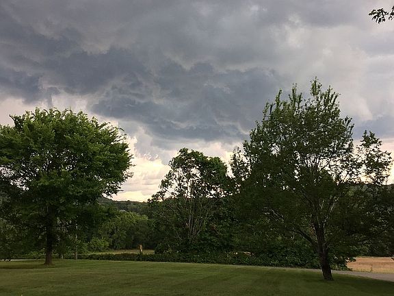 4th image of 1035 Tulloss Rd