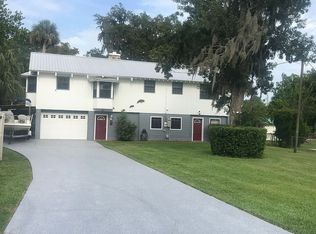 11589 N Caribee Pt, Inglis, FL 34449