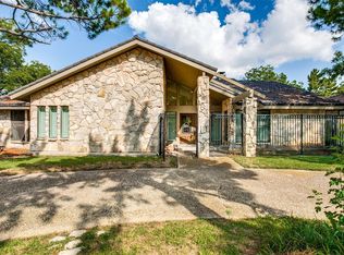 3207 S Fielder Rd, Arlington, TX 76015