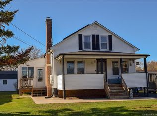 55 Birge Ave, Windsor Locks, CT 06096