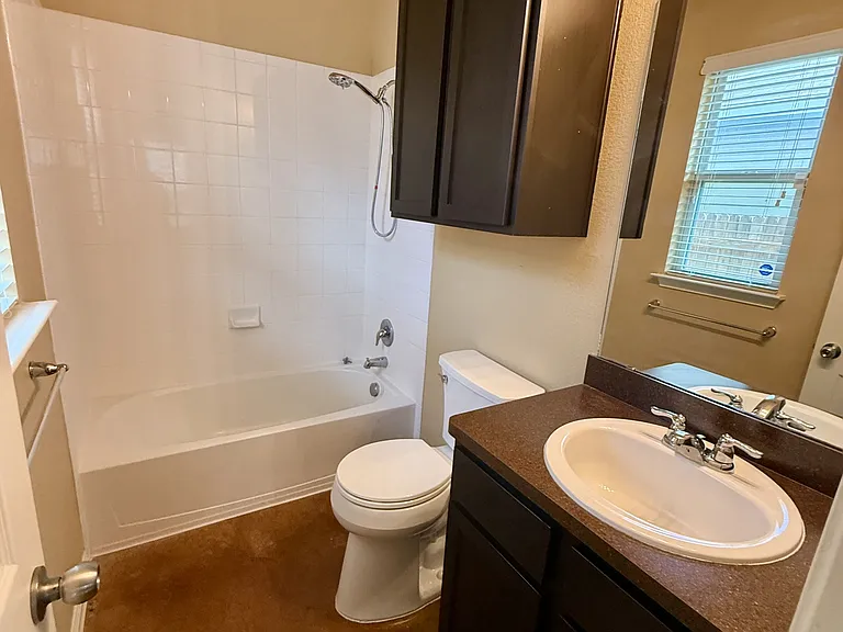 4505 Senda Ln — Photo 14