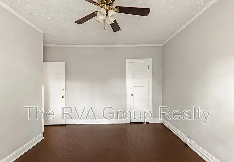 2611 Grayland Ave — Photo 36