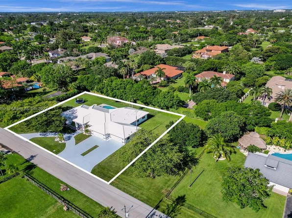 1051 NW 114th Ave, Plantation, FL 33323