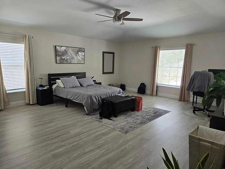 Extra large master bedroom