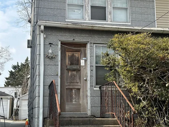 4322 249th Street, Little Neck, NY 11363