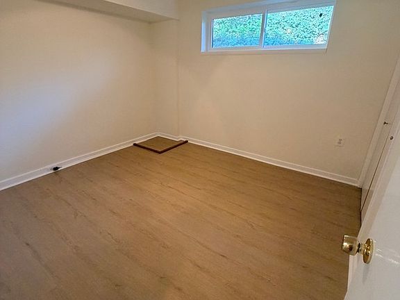 4th image of 10248 Iron Mill Rd