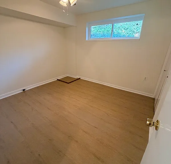 10248 Iron Mill Rd — Photo 4