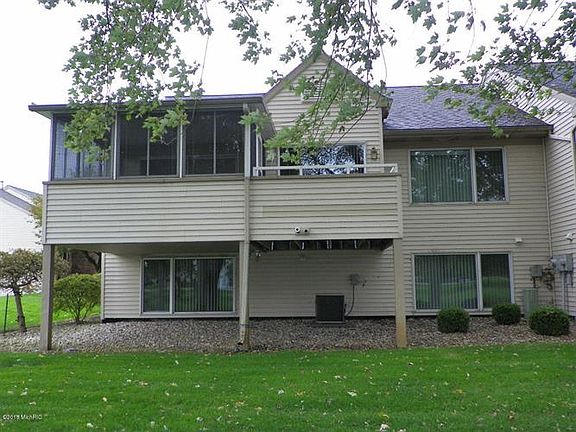2nd image of 6043 Gleneagle Dr