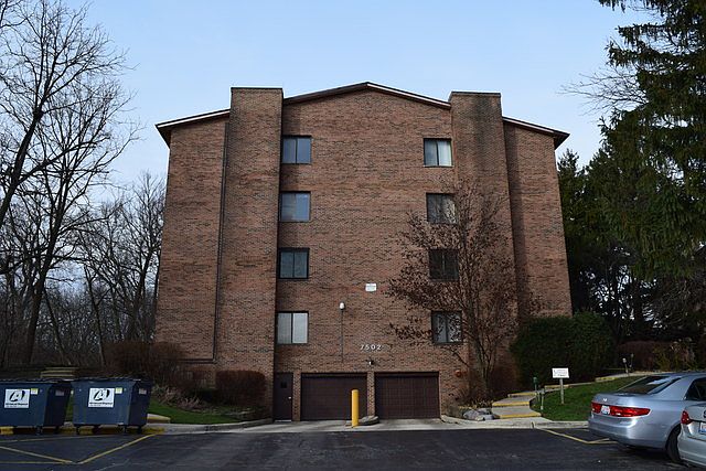 1st image of 7502 Farmingdale Dr APT 205