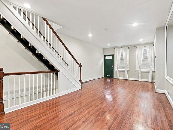 3rd image of 1717 S Chadwick St