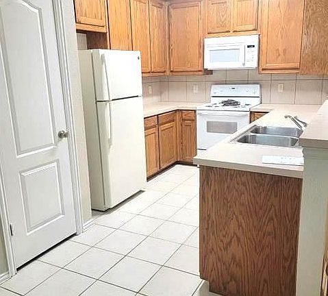2nd image of 5921 Swords Dr