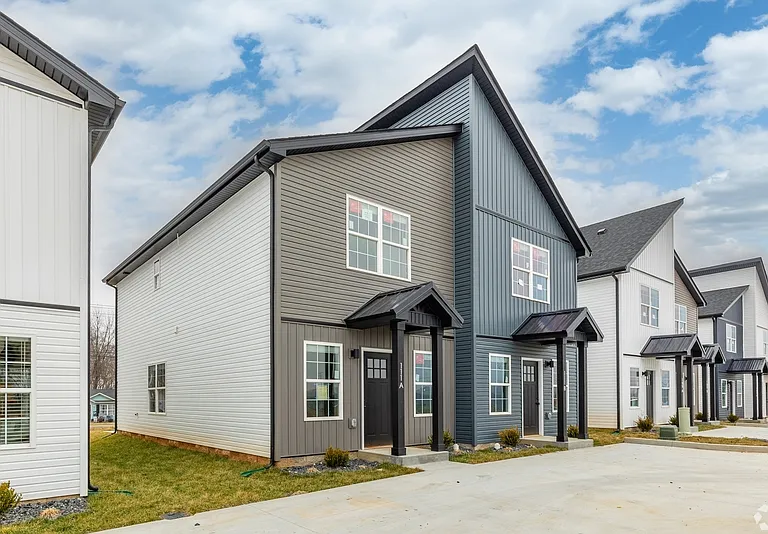 107 Aviator Cir #B — Photo 4