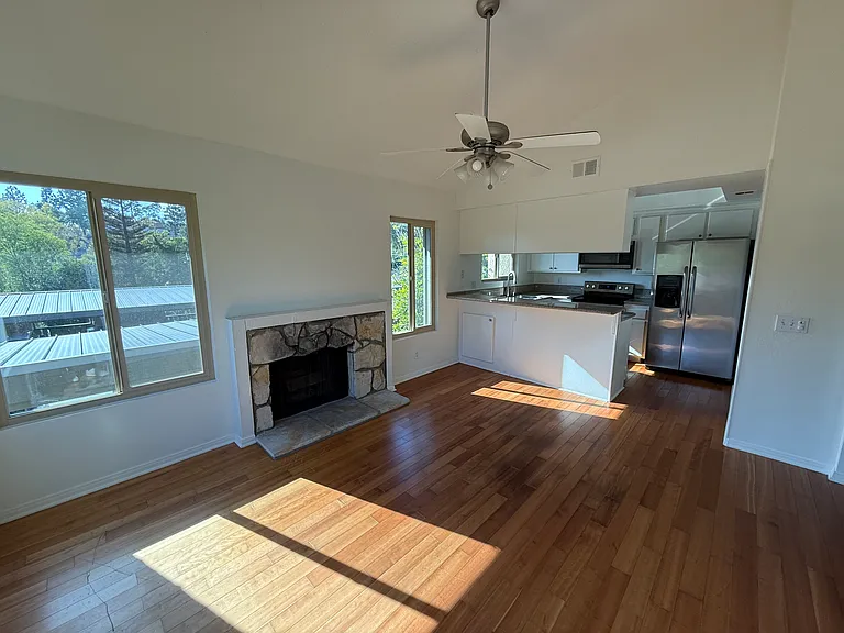 460 Arbor Lane Ct #203 — Photo 7