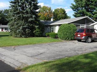 11 Vista Ct, Queensbury, NY 12804