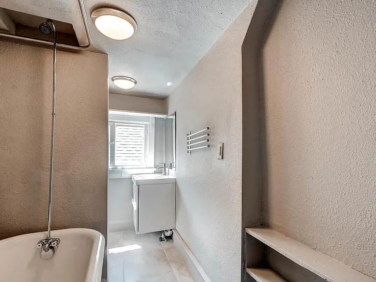 3225 N Marion St — Photo 18