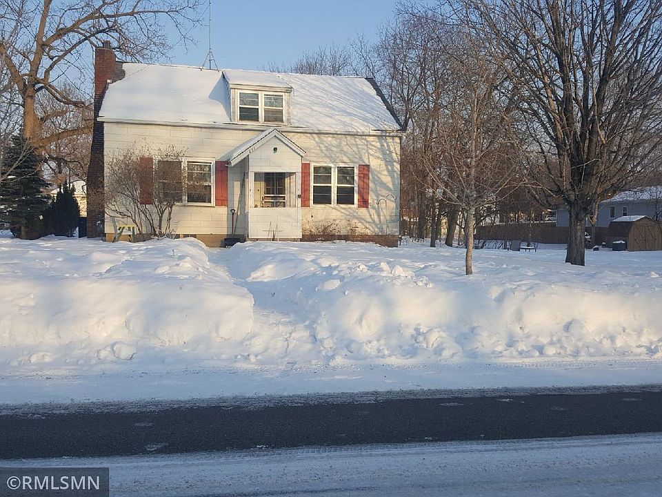 1st image of 611 Winona St