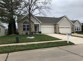 1544 Ridgepointe Place Dr, Lake Saint Louis, MO 63367