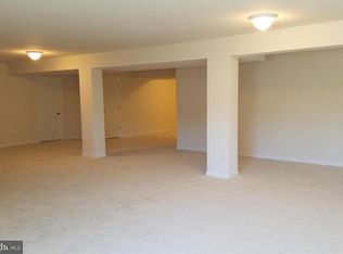 7 Rice Rd, Fredericksburg, VA 22405