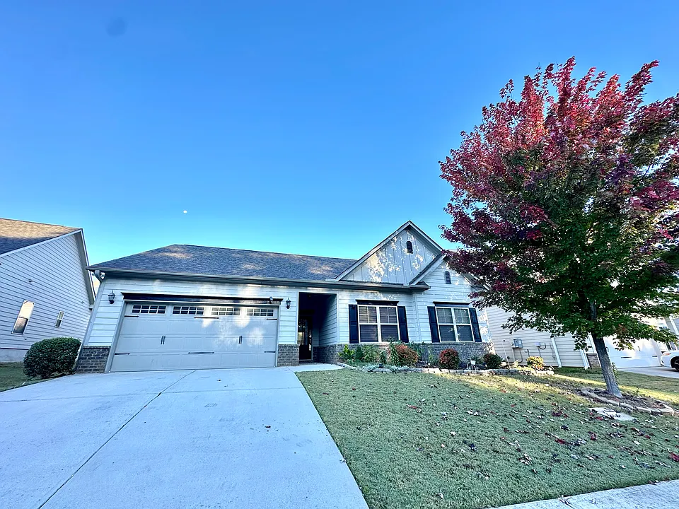 4532 Sweetwater Dr