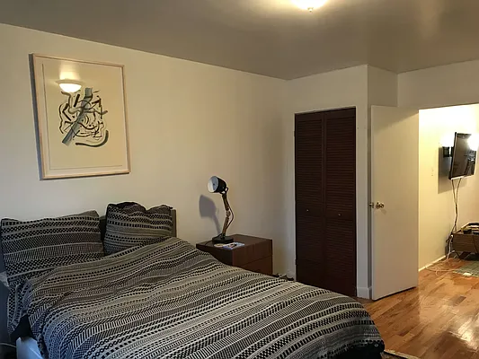 Rented by Elaine Tosti, LREB | media 21