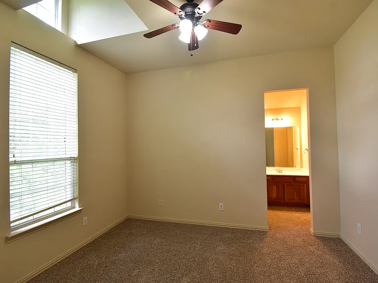 14857 Holly Leaf Dr — Photo 27