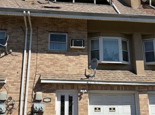 17333 Vaswani Ave, Jamaica, NY 11434