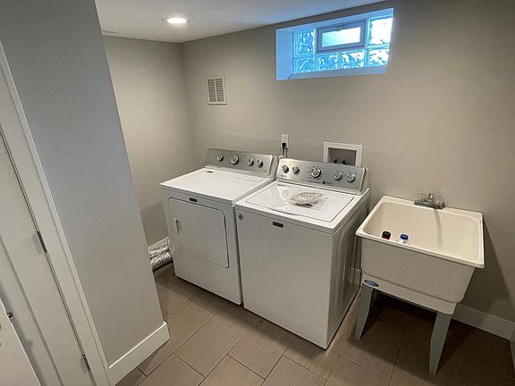 3rd image of 724 S Edison Ave