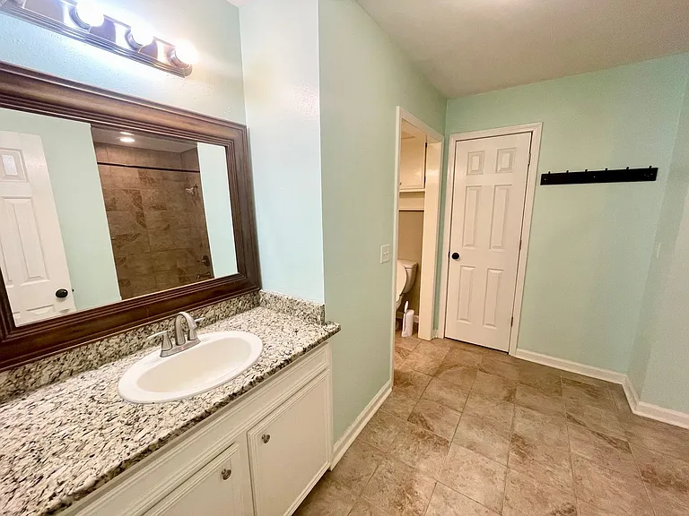 503 Brookstone Dr — Photo 13