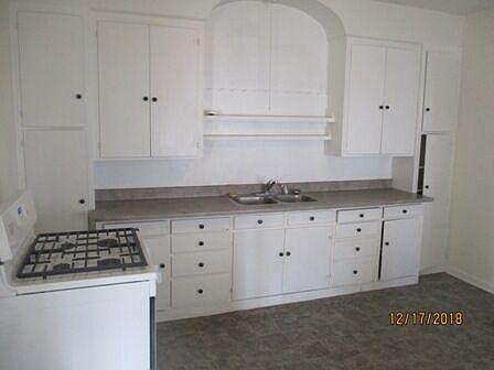 2nd image of 2128 George St
