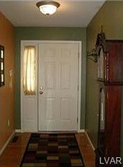 4th image of 2570 Jeannette Ln