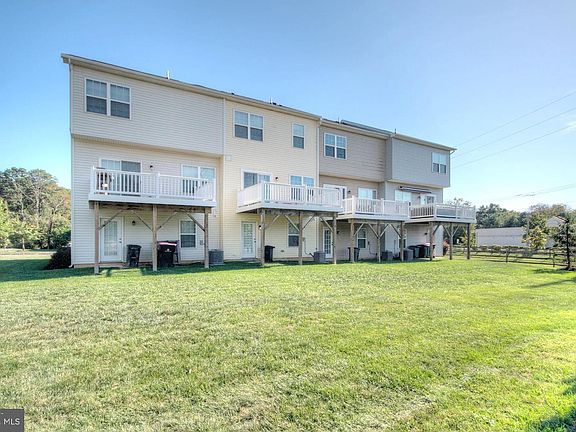 5th image of 58 Iron Gate Rd