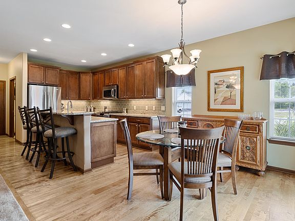 4th image of N53W35193 Lighthouse Ln