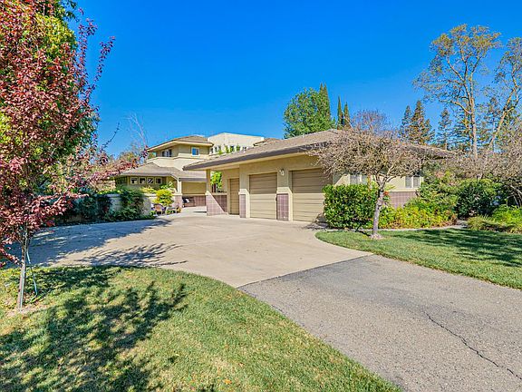 5th image of 39604 Primrose Pl