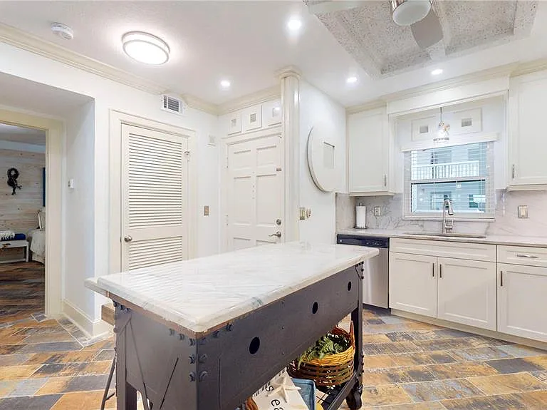 4950 Gulf Blvd #408 — Photo 14