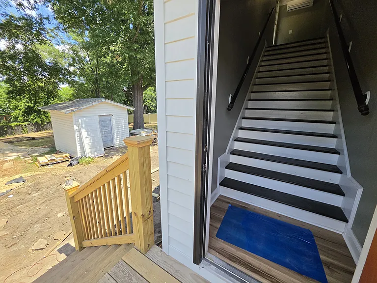 118 Hawkins Ave #201 — Photo 17