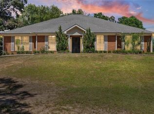 8992 Celeste Oaks Ct N, Saraland, AL 36571